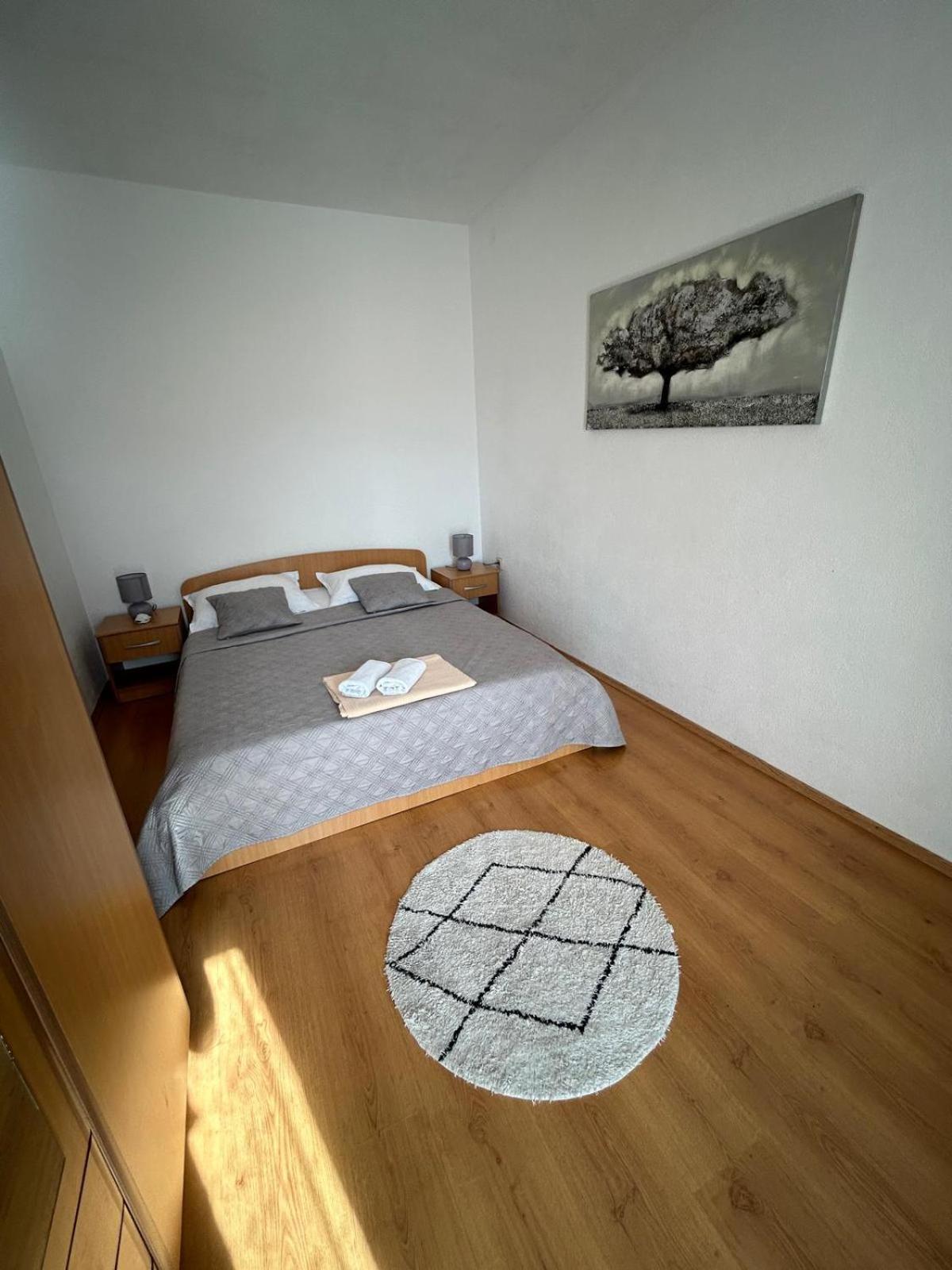 Apartmani Grgic Trogir Exteriör bild