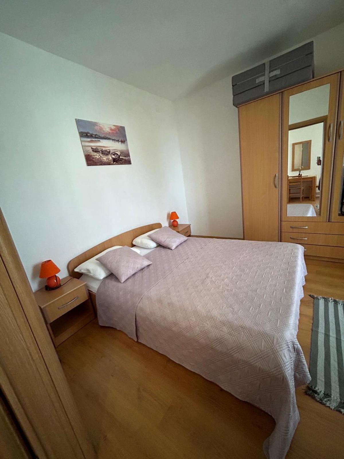Apartmani Grgic Trogir Exteriör bild