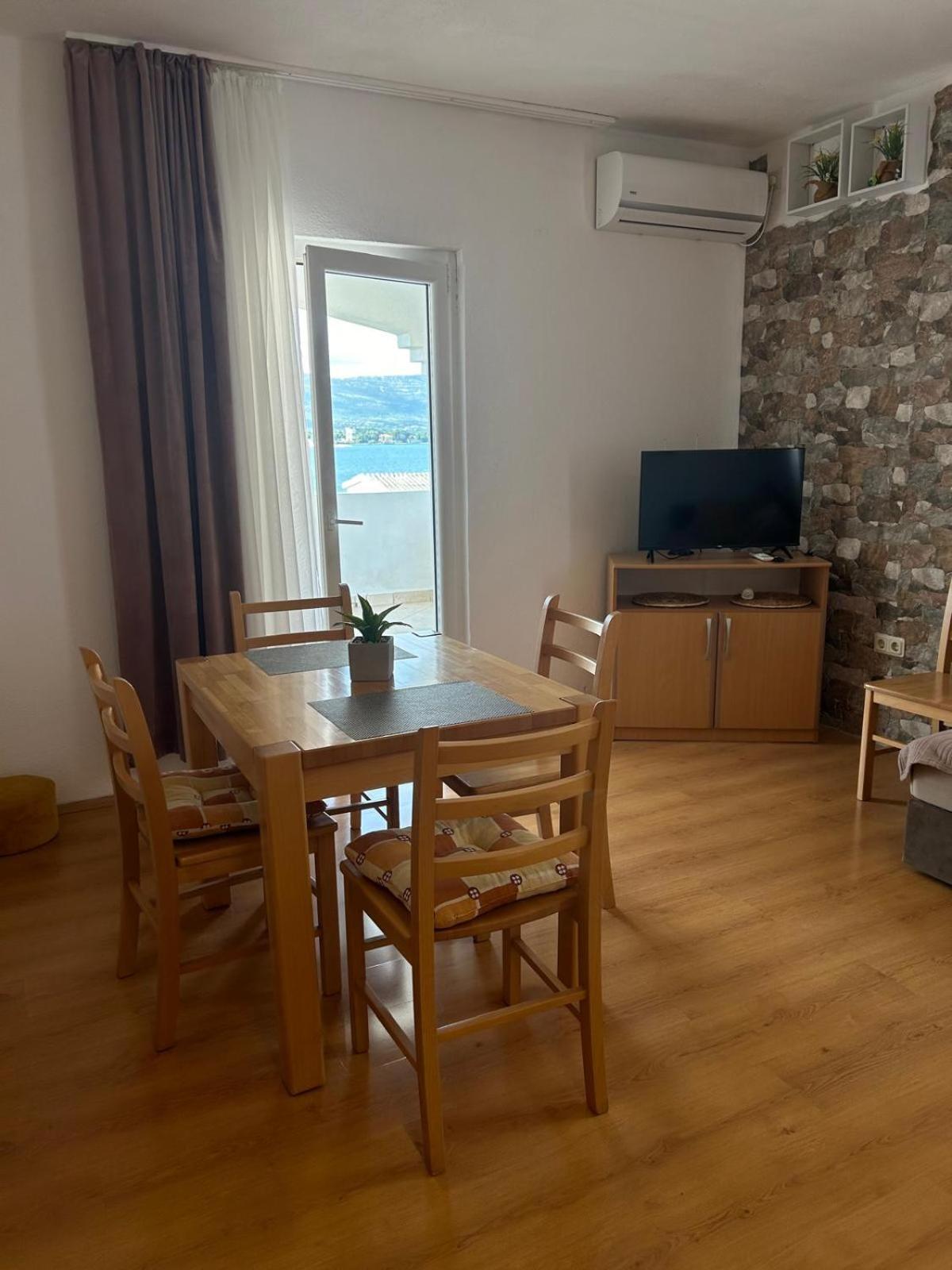 Apartmani Grgic Trogir Exteriör bild