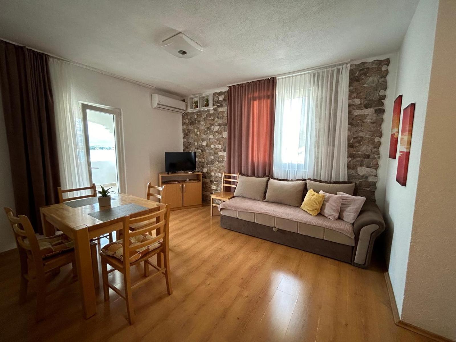 Apartmani Grgic Trogir Exteriör bild