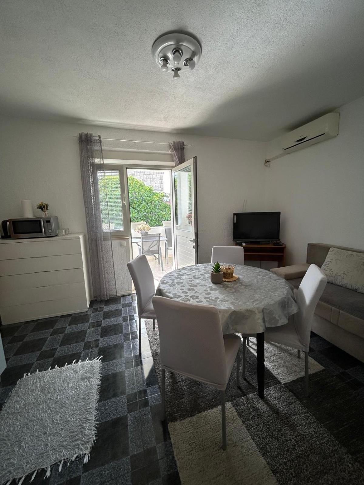 Apartmani Grgic Trogir Exteriör bild
