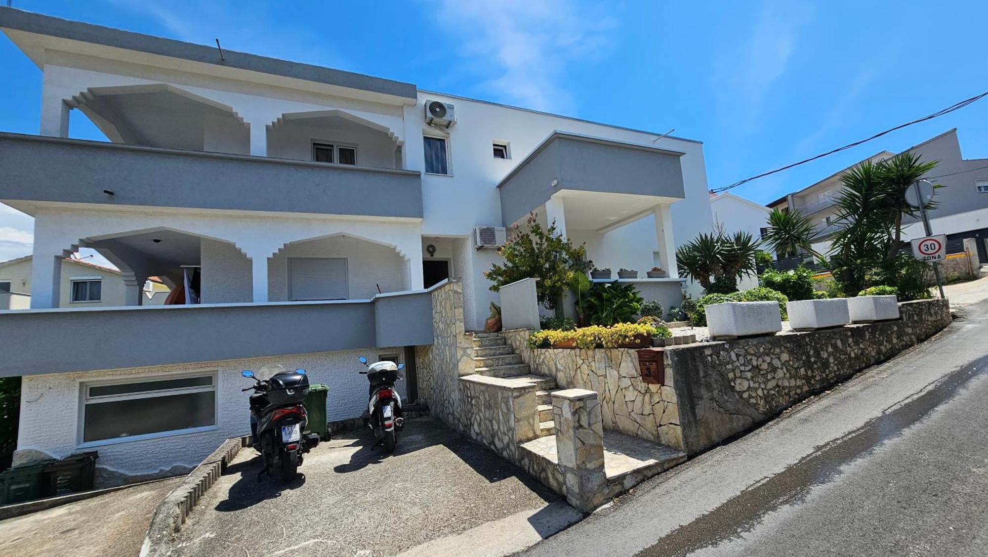 Apartmani Grgic Trogir Exteriör bild